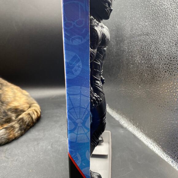 New THE BLACK PANTHER  Figure - Picture 5 of 7